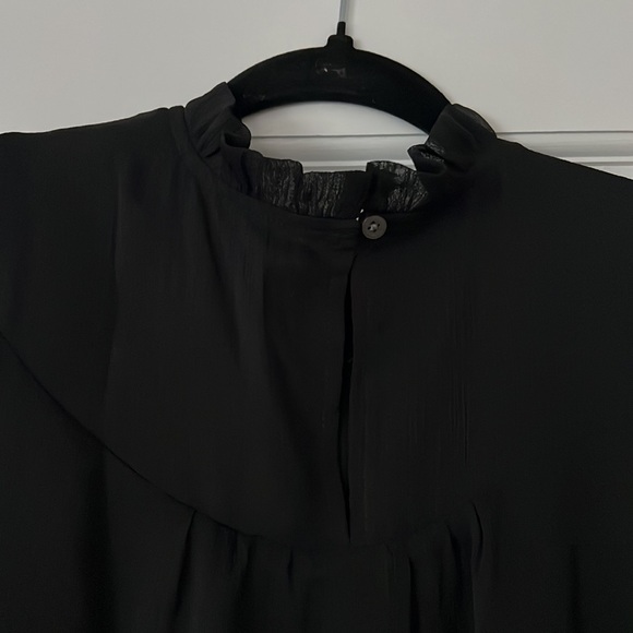 NWT Women’s Ann Taylor Loft Black Short Sleeve High Neck Work Blouse Shirt Sz XS - Picture 6 of 8